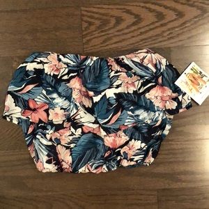 Spiritual Gangster Crop Tube Ruffle Island Top